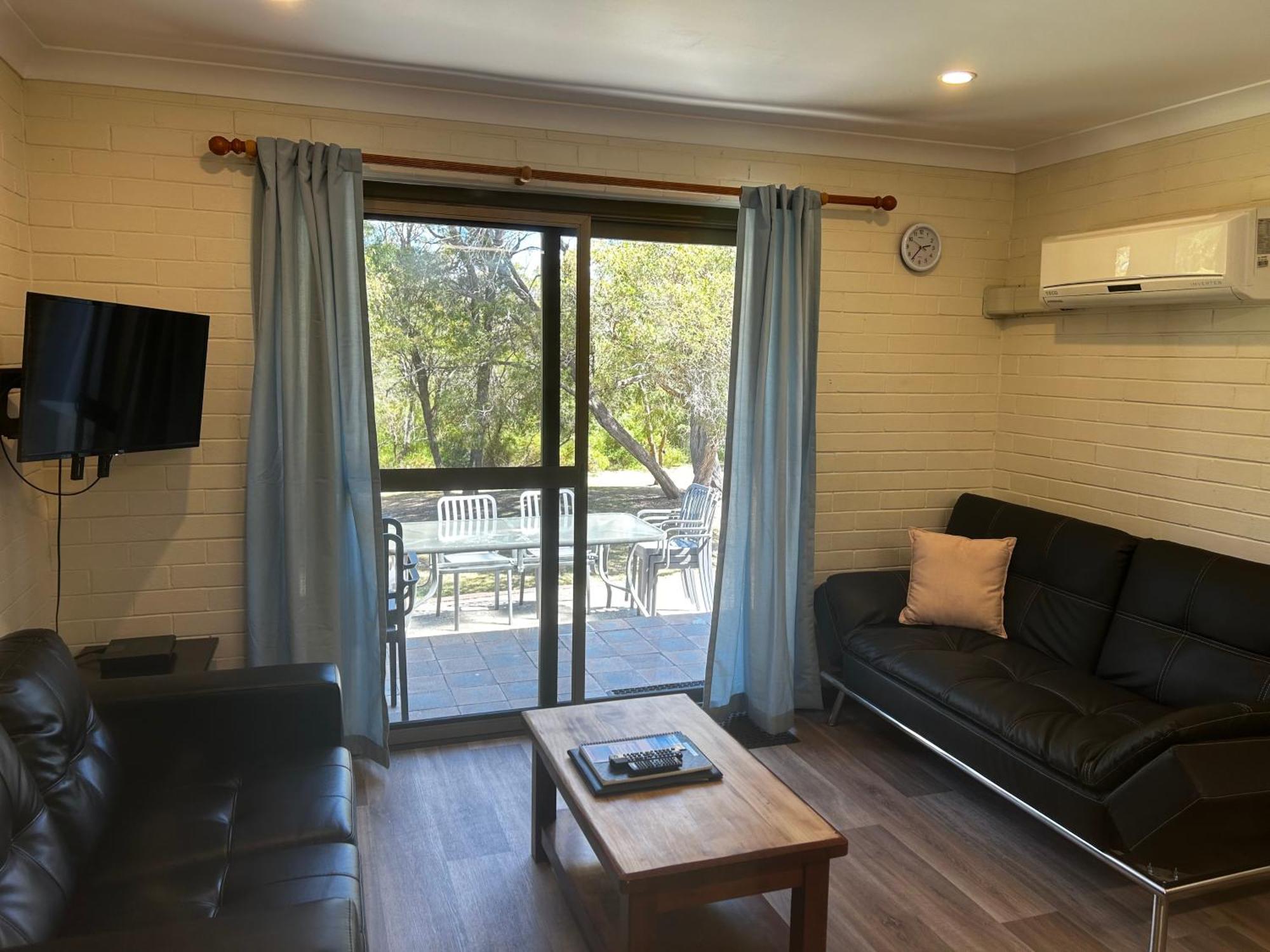 Emu Beach Chalets Όλμπανι Εξωτερικό φωτογραφία